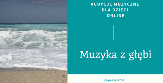 Fale morskie uderzające o brzeg i tytuł wydarzenia na niebieskim tle