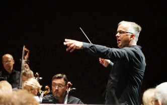 Gestures of the conductor